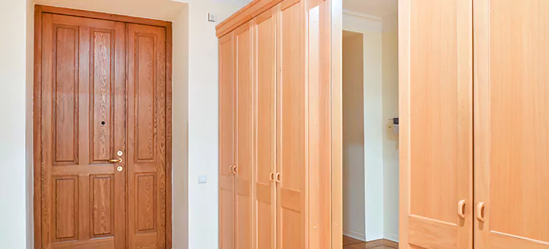 Glass Closet Door Repair in North Lauderdale, FL