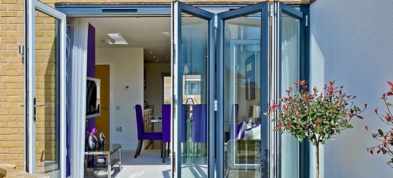 Commercial Door Glass Repair in North Lauderdale, FL